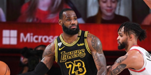 8月25日湖人vs开拓者季后赛战报 詹姆斯再度发力