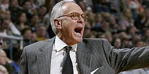 布朗：恩比德需要减重 才能够成为最出色的球员