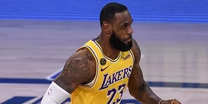 詹姆斯：我不累的 比赛上会全力以赴