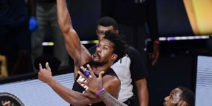 10月5日热火vs湖人总决赛战报 巴特勒成神