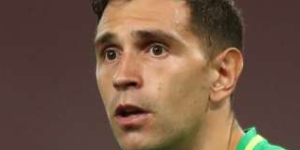 鲁纳尔松:球队优秀球员有很多 想要本赛季成绩