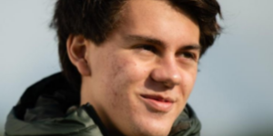 佩利斯特里:我的速度很快 愿意帮队友助攻