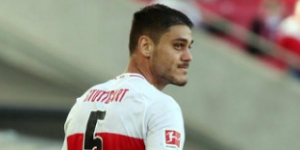 马夫罗帕诺斯受伤 曾被外租到斯图加特