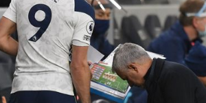 穆帅：我们并不优秀 球队无法抵挡对手的进攻