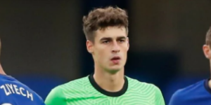 记者：切尔西的后防出问题 兰帕德或许该背锅