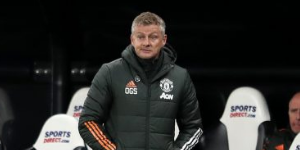 索尔斯克亚:卡瓦尼还没做好准备 应该继续训练