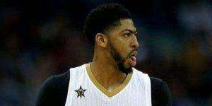 戴维斯是白人吗？戴维斯是不是白人？