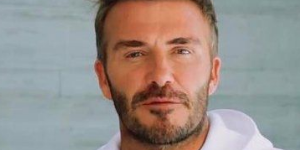 贝克汉姆夸何炅是怎么回事？贝克汉姆为什么夸何炅？