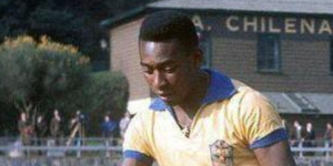 贝利是谁？贝利是球王吗？