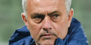 穆帅：球队表现更好赢下比赛 洛切尔索发挥还不够