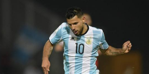 阿奎罗是几号？阿奎罗的球衣号码