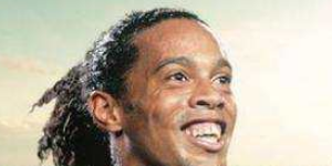 小罗为什么叫足球精灵？小罗叫足球精灵的具体原因