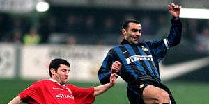 贝尔戈米：米兰的表现比尤文出色 伊布说服了我