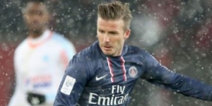 贝克汉姆出道哪个球队？贝克汉姆什么时候出名的