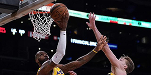 1月20日NBA常规赛湖人VS步行者 步行者绝境逆转