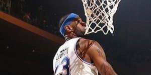 詹姆斯全明星有几次票王？