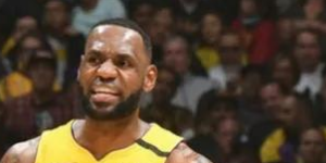 詹姆斯为什么改穿6号