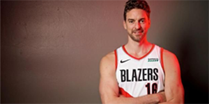 马克加索尔退役时间