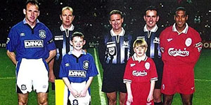 鲁尼为什么那么早退役