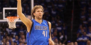 德克诺维斯基什么时候退役的