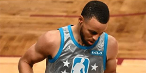 库里16记三分创全明星单场纪录 连续三分创纪录