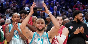 库里错失50分记录 遗憾6连铁