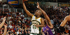 加里·佩顿身高臂展介绍