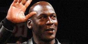 詹姆斯有钱还是乔丹有钱