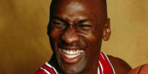 乔丹什么时候退役的