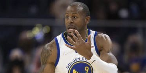 NBA为什么有10天合同