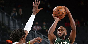 米德尔顿打什么位置