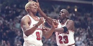 罗德曼为什么只服乔丹