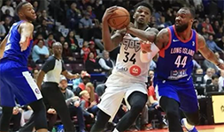 阿方索·麦金尼靠着追求梦想 为母亲购买了房子