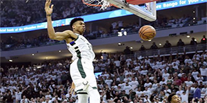 太阳重现奇迹 最快锁定季后赛