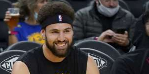 汤普森为什么不上场了