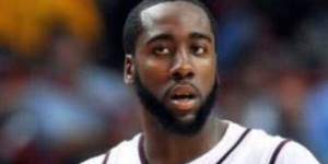 哈登为什么胡子那么多