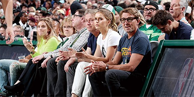 雄鹿队老板女儿名字