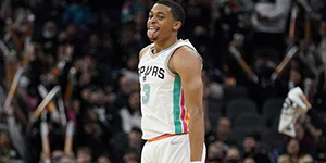 凯尔登约翰逊模板是谁