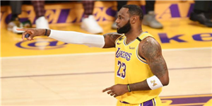 詹皇38+11+12回馈家乡父老 6次3双