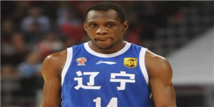 哈德森年薪多少钱