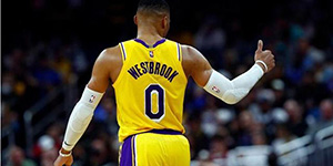 威斯布鲁克是75大球星吗