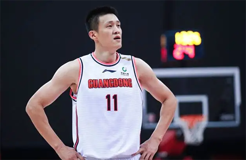 CBA周鹏个人资料