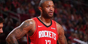 pj塔克防守什么水平