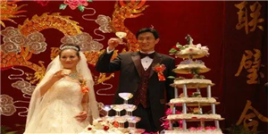 杜锋的第一任妻子是谁