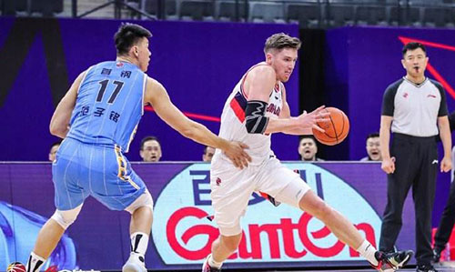 cba的裁判归谁管