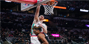 4月2日NBA常规赛开拓者vs马刺战报 开拓者队惨遭6连败