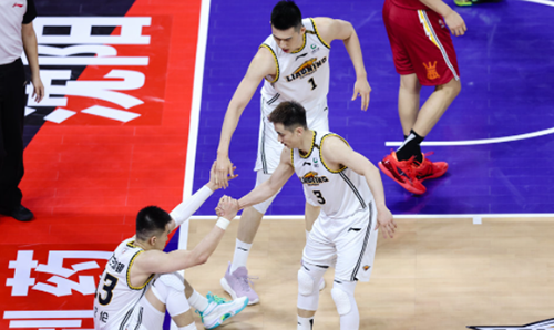 4月7日CBA季后赛八强辽宁本钢vs山西汾酒股份比赛战报 郭艾伦40+10