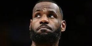 詹姆斯会退役几件球衣