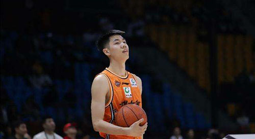 朱俊龙个人资料