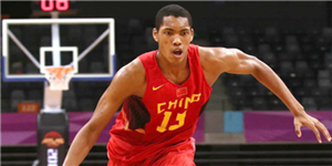 塔瑞克·加尼尤个人介绍